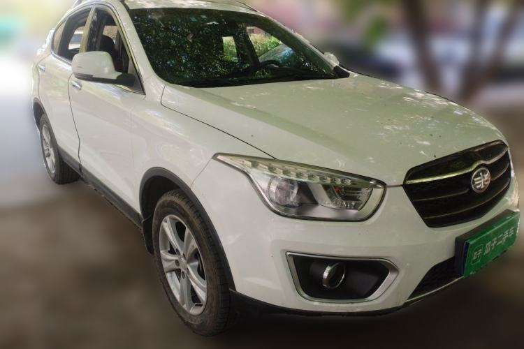 Used Bestune X80 2016 2.0L Automatic Luxury Model Front Right 45 Deg