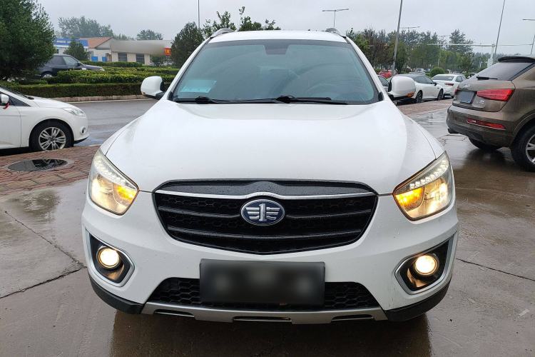 Used Bestune X80 2016 2.0L manual base trim Front