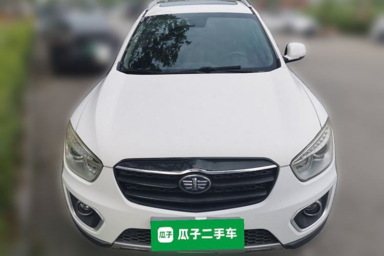 Used Bestune X80 2016 2.0L automatic Comfort trim level Front