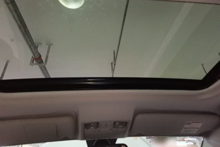 Used Bestune X80 2016 2.0L Automatic Luxury Model Headliner