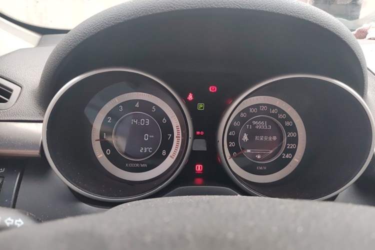 Used Bestune X80 2016 2.0L automatic Comfort trim level Instrument Cluster