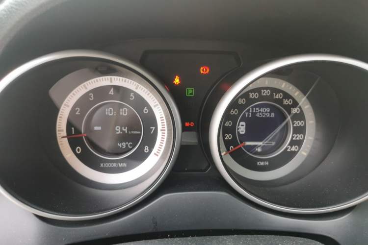 Used Bestune X80 2016 2.0L automatic Comfort trim level Instrument Cluster