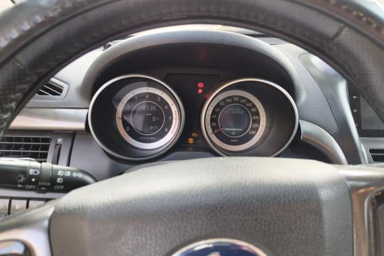 Used Bestune X80 2016 2.0L Manual Luxury Edition Instrument Cluster