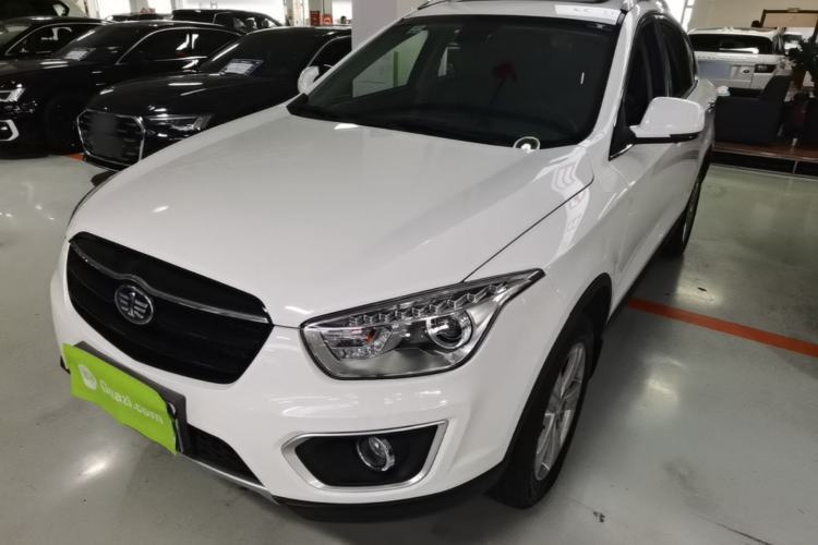 Used Bestune X80 2016 2.0L Automatic Luxury Model Guazi used car, China used car export, Used car for sale, Used cars, Cheapest cars for sale