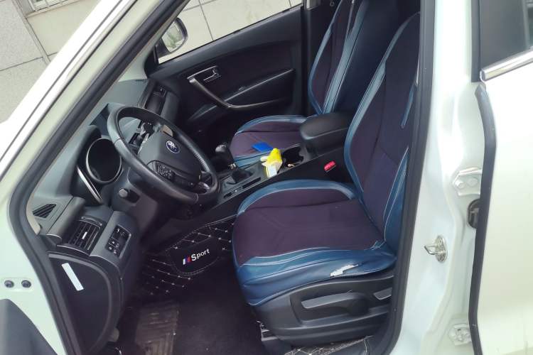 Used Bestune X80 2016 2.0L manual base trim Left Front Seat