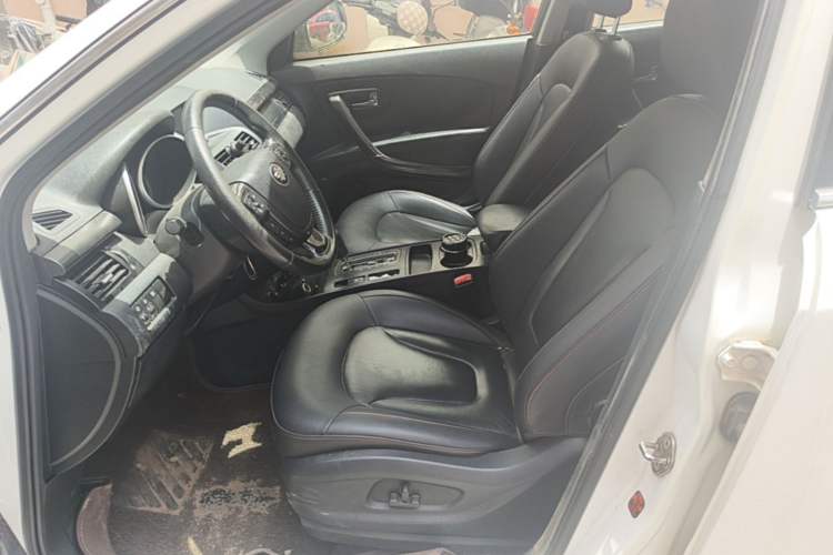 Used Bestune X80 2016 1.8T Automatic Luxury Model Left Front Seat
