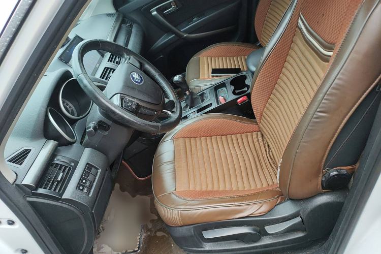 Used Bestune X80 2016 2.0L manual base trim Left Front Seat
