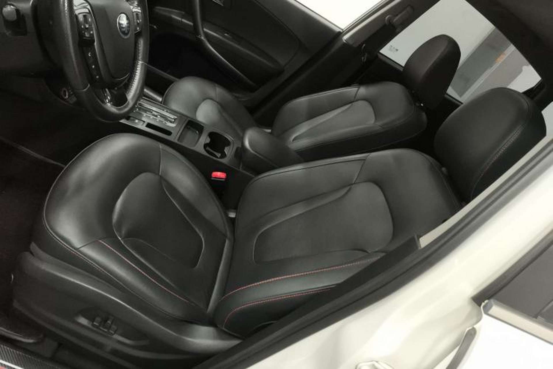 Used Bestune X80 2016 2.0L Automatic Luxury Model Left Front Seat