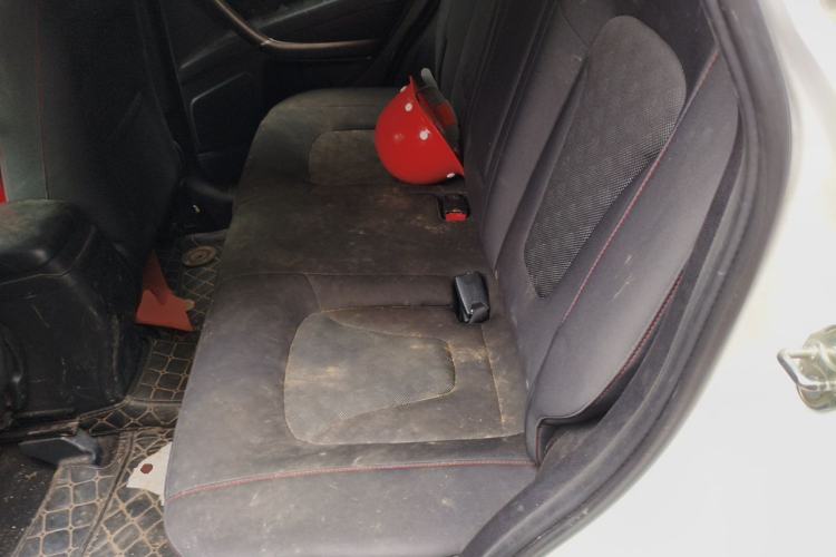 Used Bestune X80 2016 2.0L automatic Comfort trim level Left Rear Seat