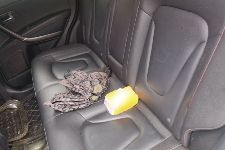 Used Bestune X80 2016 1.8T Automatic Luxury Model Left Rear Seat