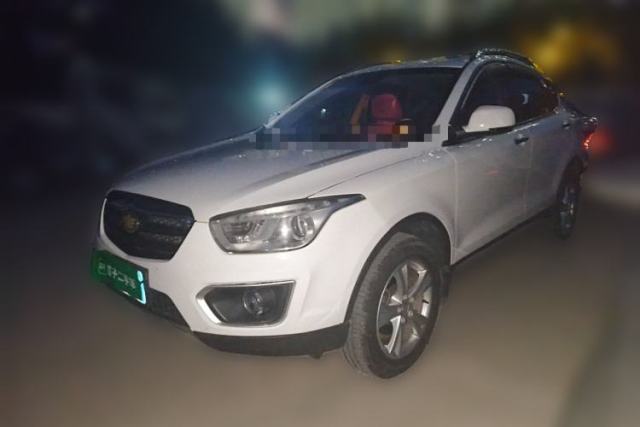 Używany Bestune X80 2016 2.0L Automatic Luxury Model
