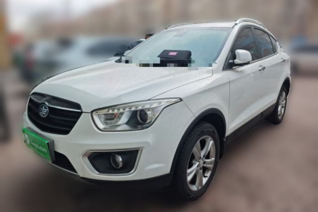 Used Bestune X80 2016 2.0L automatic Comfort trim level
