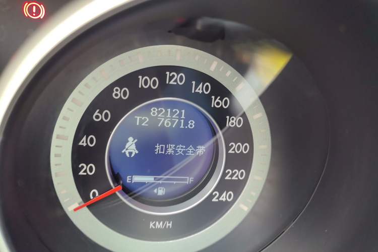 Used Bestune X80 2016 2.0L manual base trim Odometer Close Up