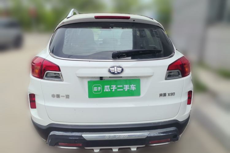 Used Bestune X80 2016 2.0L manual base trim Rear