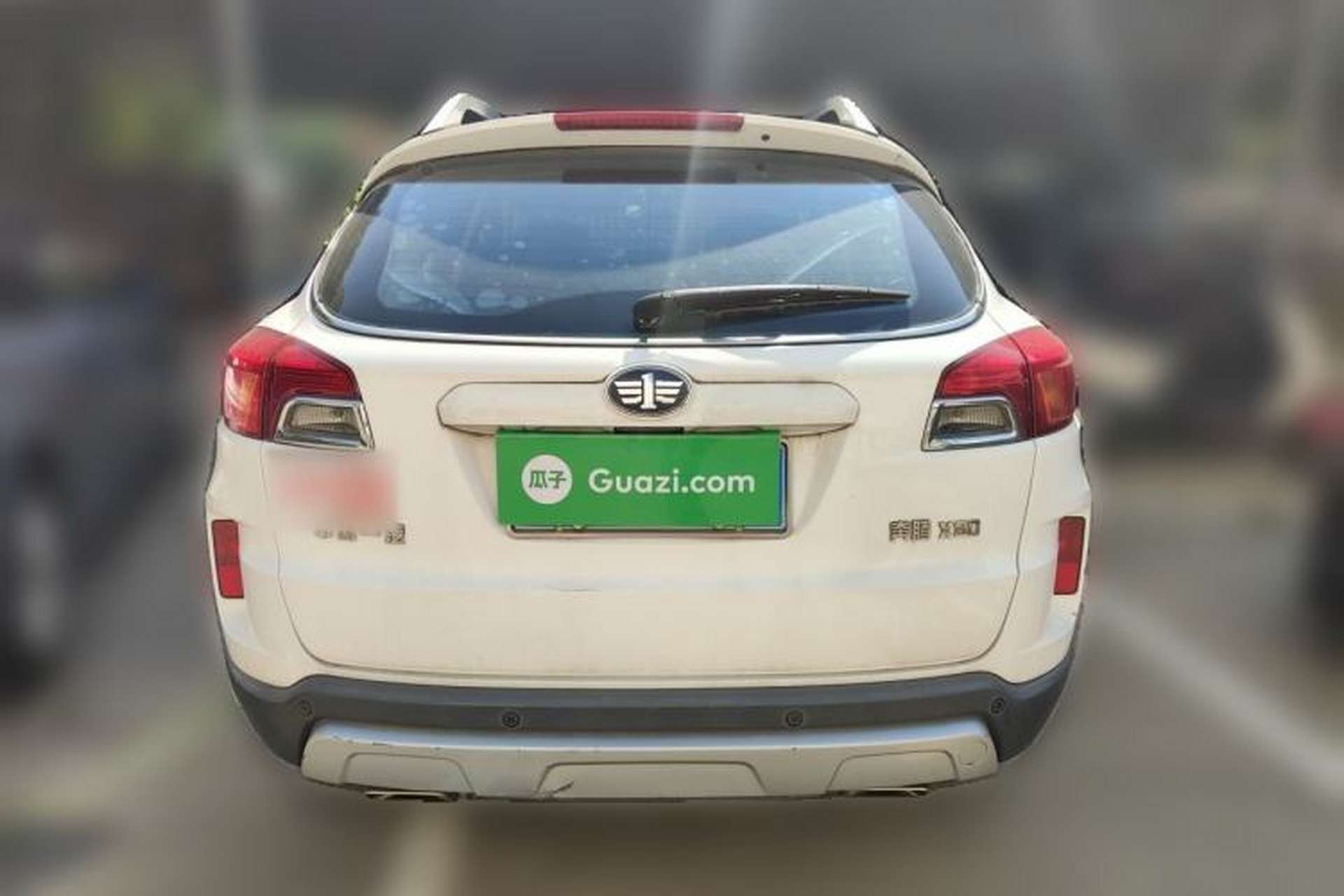 Used Bestune X80 2016 2.0L manual Comfort trim level Rear