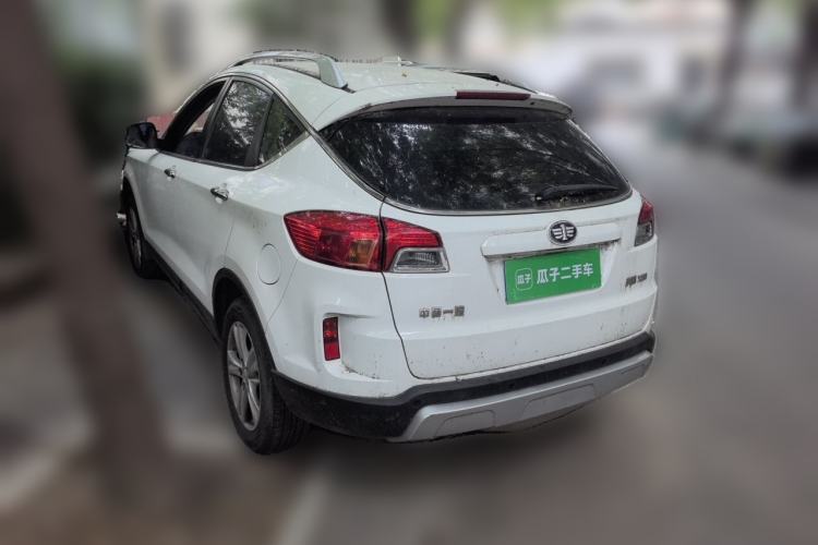 Used Bestune X80 2016 2.0L automatic Comfort trim level Rear Left 45 Deg