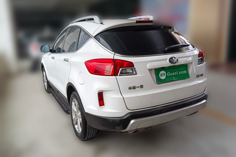 Used Bestune X80 2016 2.0L automatic Comfort trim level Rear Left 45 Deg