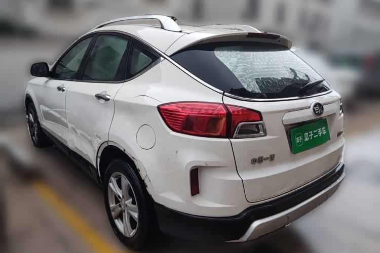 Used Bestune X80 2016 2.0L automatic Comfort trim level Rear Left 45 Deg