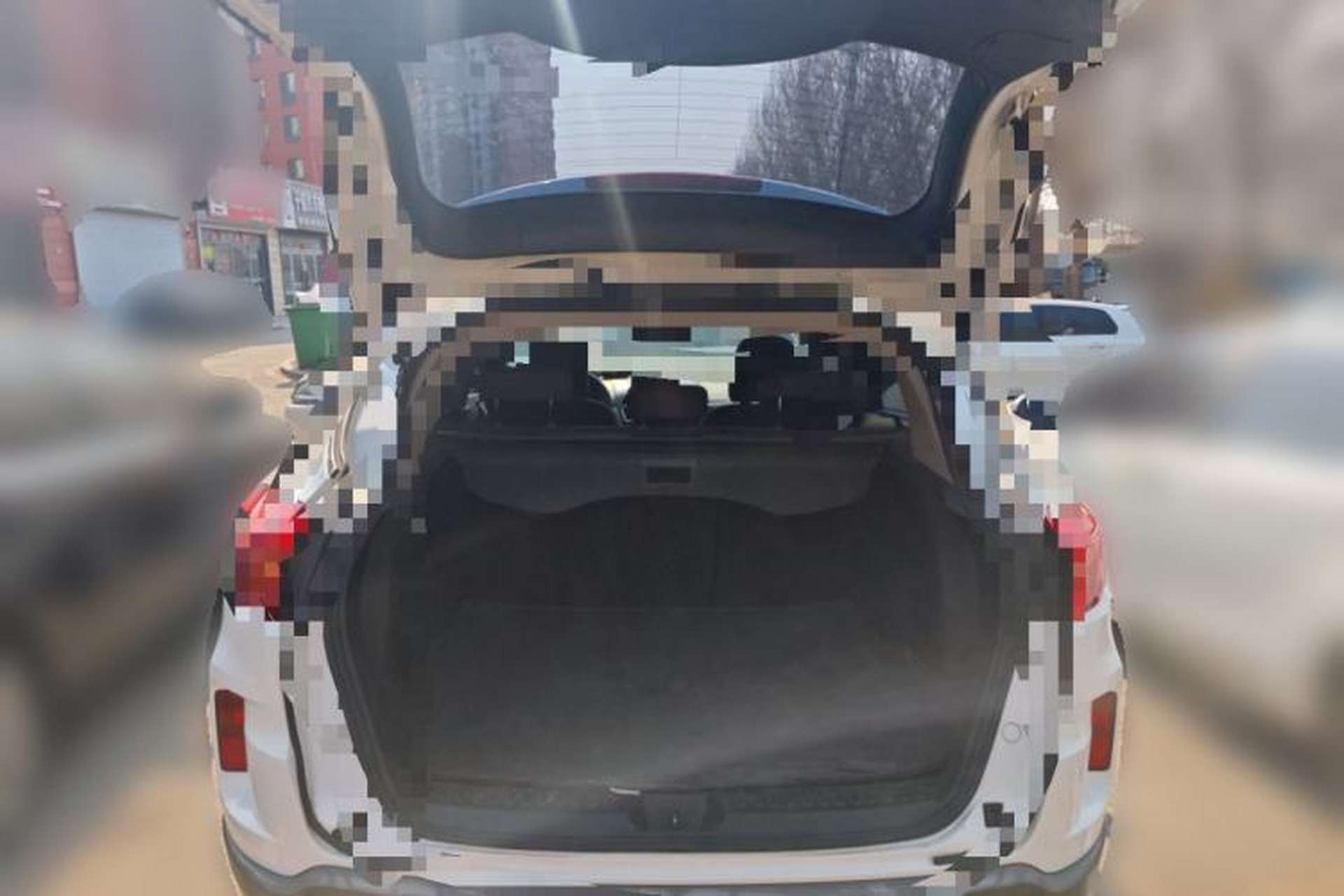 Used Bestune X80 2016 2.0L automatic Comfort trim level Trunk