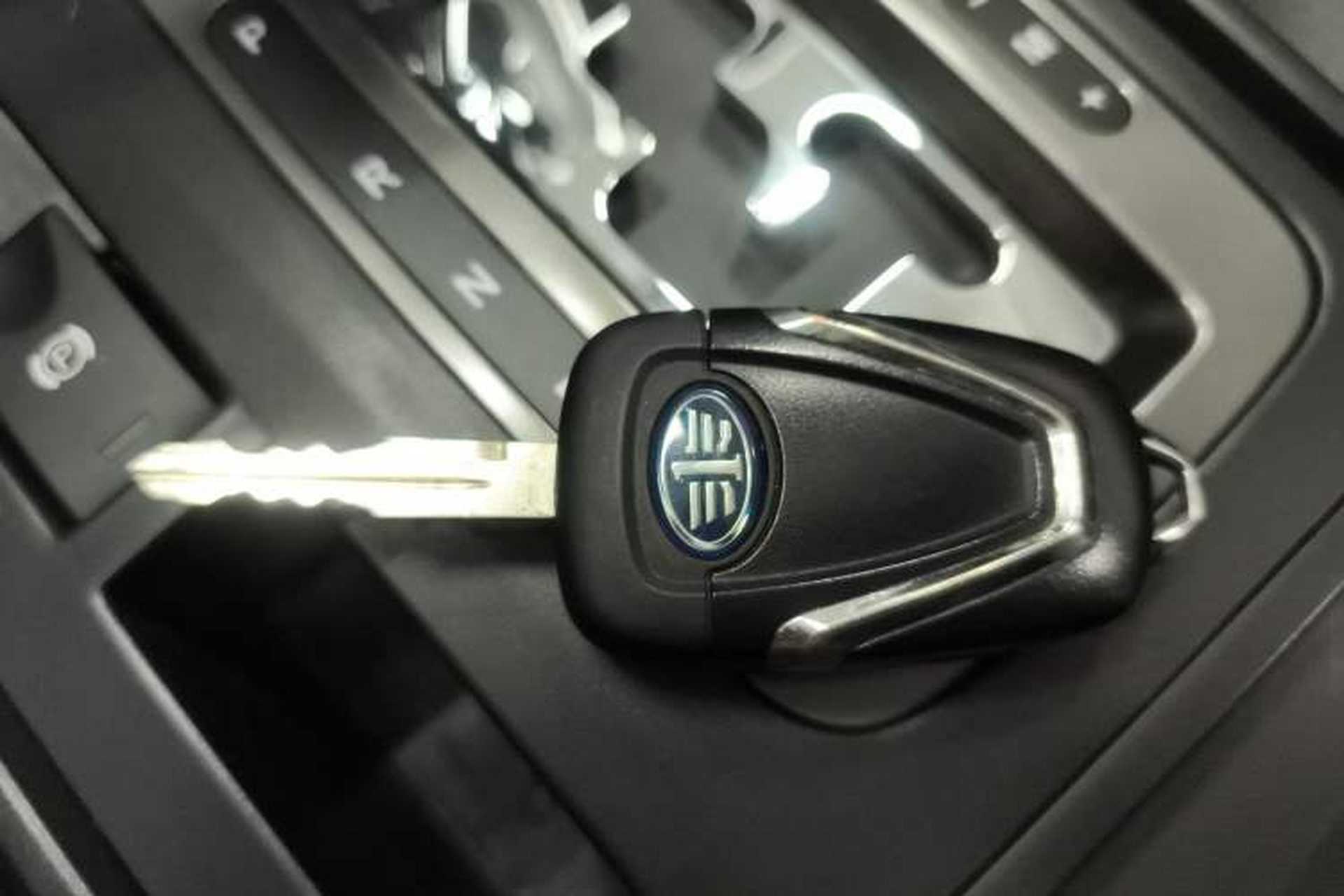 Used Bestune X80 2016 2.0L Automatic Luxury Model Vehicle Key