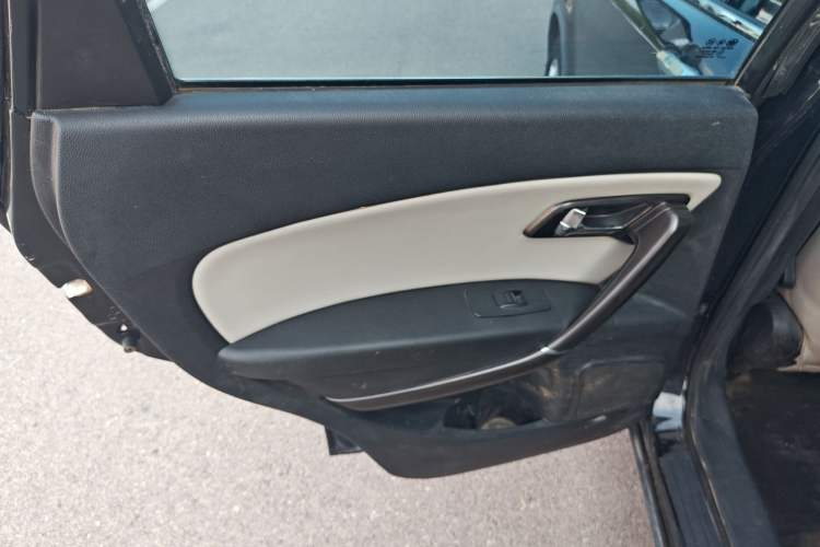 Used Bestune X80 2017 2.0L Automatic Elite Edition Left Rear Door Interior