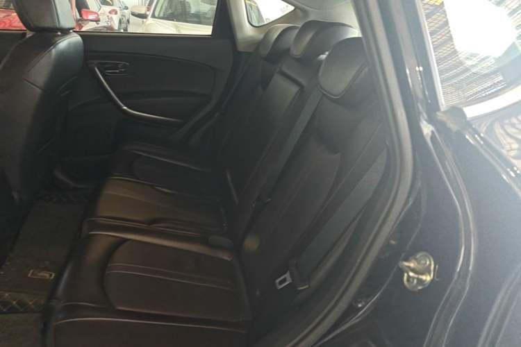 Used Bestune X80 2017 1.8T Automatic Luxury Model Left Rear Seat
