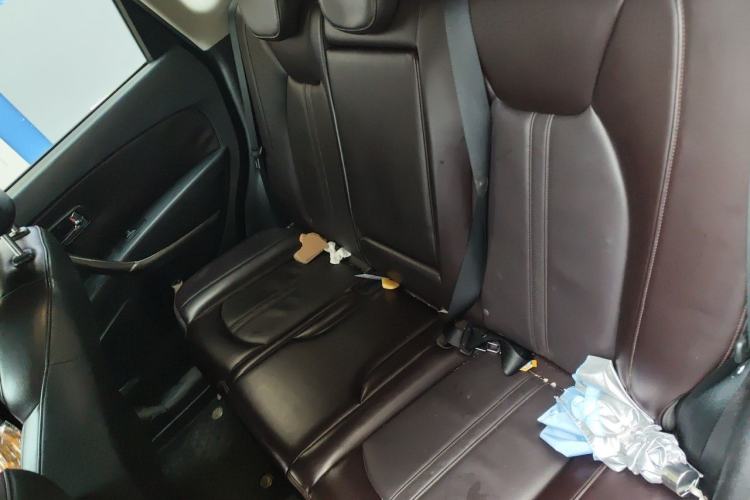 Used Bestune X80 2017 1.8T Automatic Luxury Model Left Rear Seat