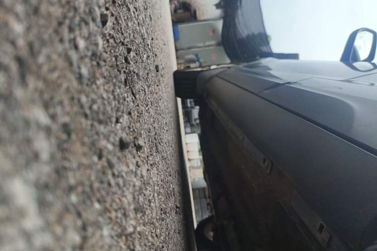 Used Bestune X80 2017 1.8T Automatic Luxury Model Left Side Sill