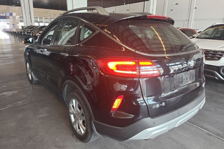 Used Bestune X80 2017 1.8T Automatic Luxury Model Rear Left 45 Deg