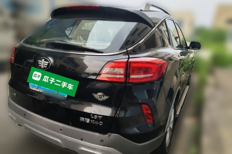 Used Bestune X80 2017 1.8T Automatic Luxury Model Rear Right 45 Deg