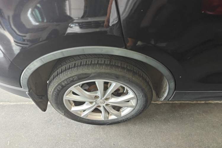 Used Bestune X80 2017 1.8T Automatic Luxury Model Right Rear Wheel Hub