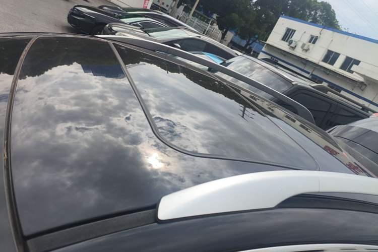 Used Bestune X80 2017 1.8T Automatic Luxury Model Roof