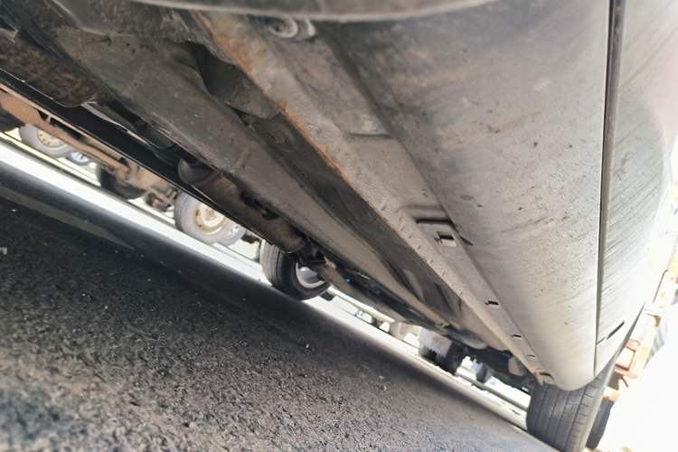 Used Bestune X80 2017 2.0L automatic Technology trim level Chassis Front Left