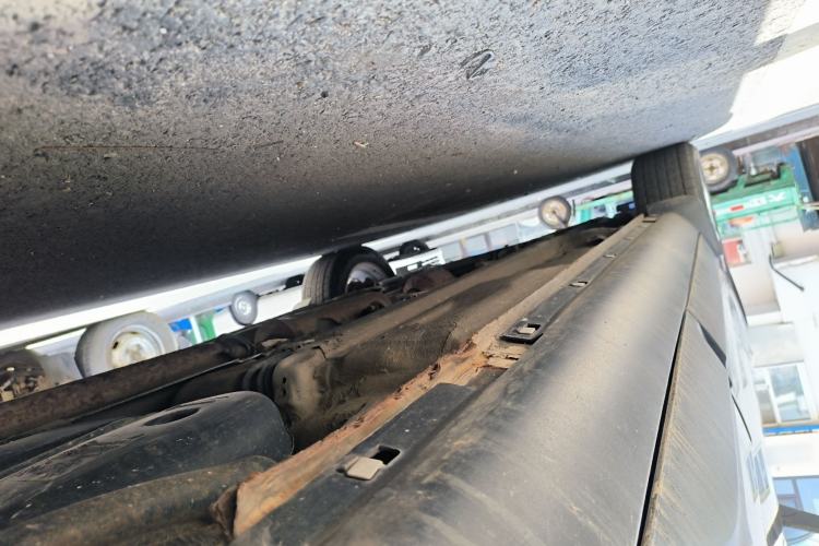 Used Bestune X80 2017 2.0L automatic Technology trim level Chassis Rear Left