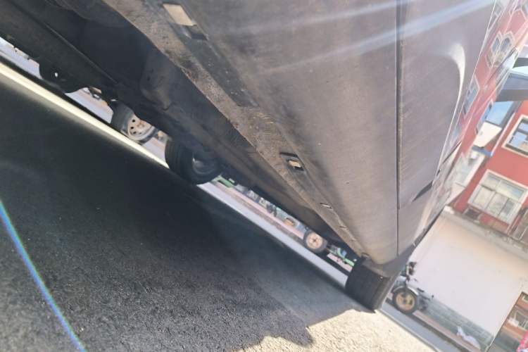 Used Bestune X80 2017 2.0L automatic Technology trim level Chassis Rear Right