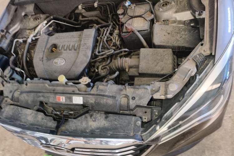 Used Bestune X80 2017 2.0L Automatic Elite Edition Engine Bay Left