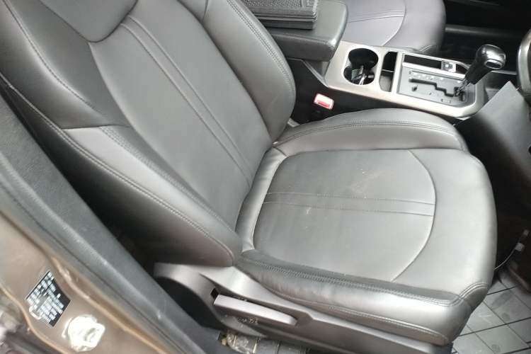 Used Bestune X80 2017 2.0L automatic Technology trim level Right Front Seat