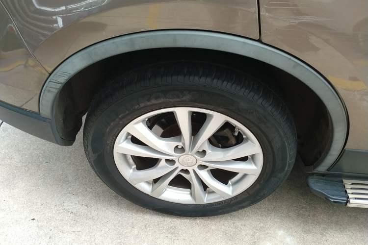 Used Bestune X80 2017 2.0L automatic Technology trim level Right Rear Wheel Hub