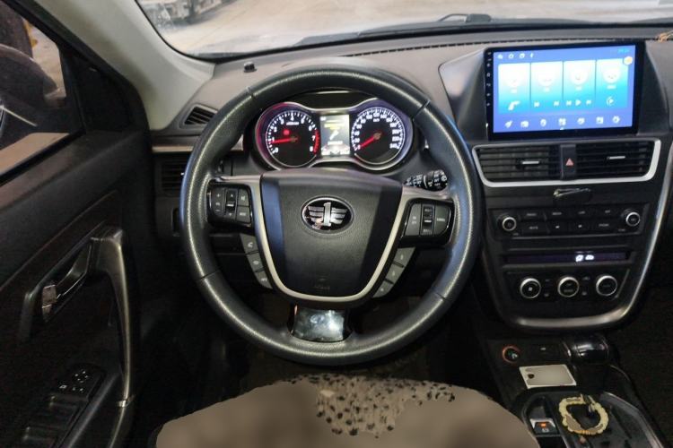 Used Bestune X80 2017 2.0L Automatic Elite Edition Steering Wheel