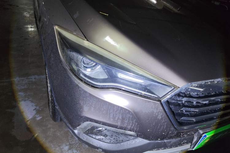 Used Bestune X80 2017 1.8T Automatic Luxury Model Right Front Headlight