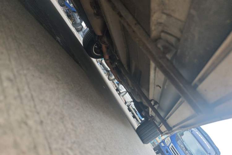 Used Bestune X80 2017 2.0L automatic Technology trim level Chassis Front Left