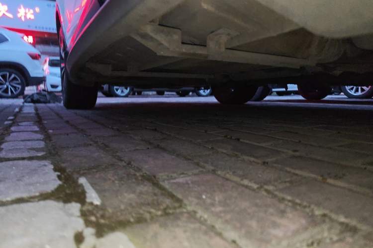 Used Bestune X80 2017 1.8T Automatic Sport Model Chassis Rear Left