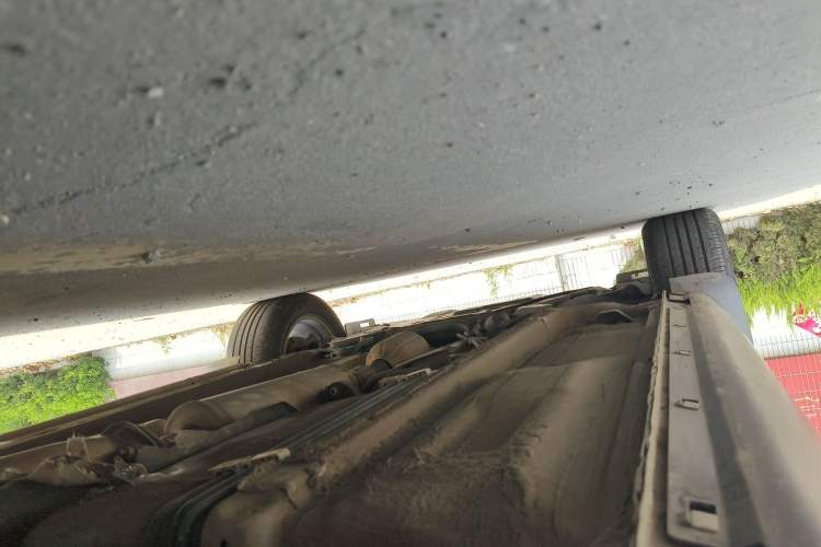 Used Bestune X80 2017 2.0L manual base version Chassis Rear Left