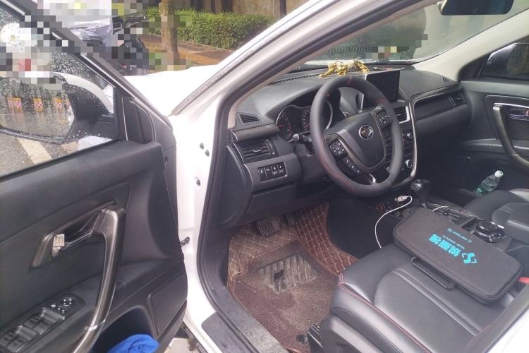 Used Bestune X80 2017 1.8T Automatic Luxury Model Driver Seat
