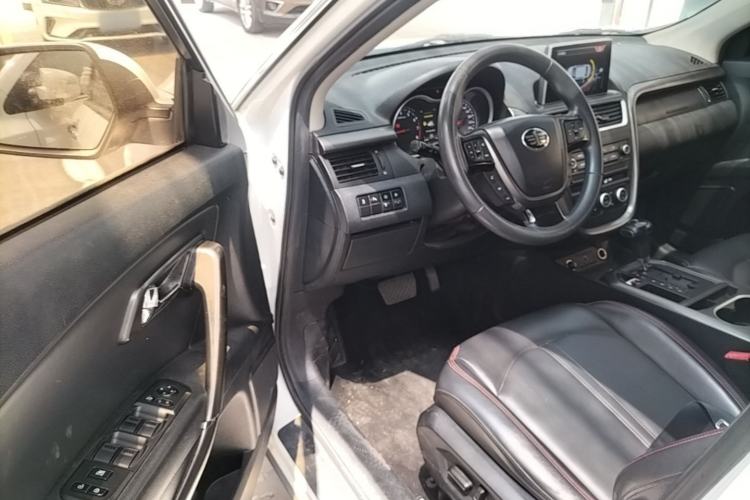 Used Bestune X80 2017 1.8T Automatic Luxury Model Driver Seat