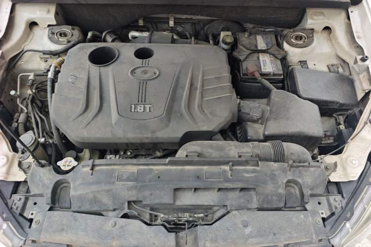 Used Bestune X80 2017 1.8T Automatic Luxury Model Engine Bay
