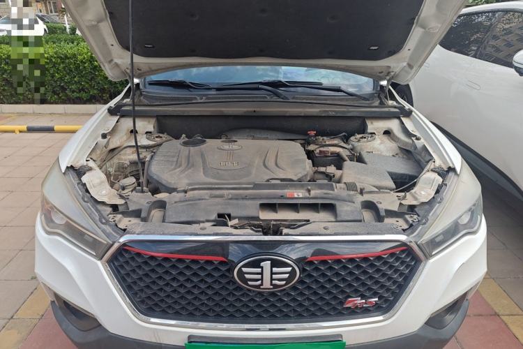 Used Bestune X80 2017 1.8T Automatic Sport Model Engine Bay