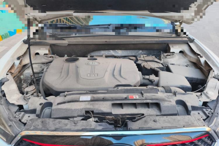 Used Bestune X80 2017 1.8T Automatic Sport Model Engine Bay