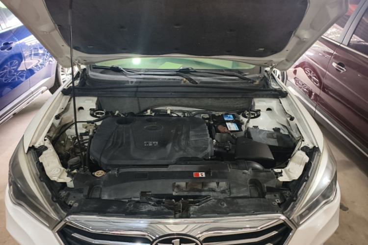 Used Bestune X80 2017 1.8T Automatic Luxury Model Engine Bay