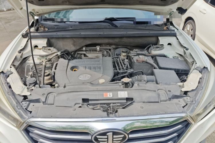 Used Bestune X80 2017 2.0L Manual Luxury Edition Engine Bay